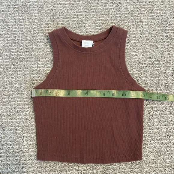Full Tilt Ribbed cropped tank - Picture 4 of 4
